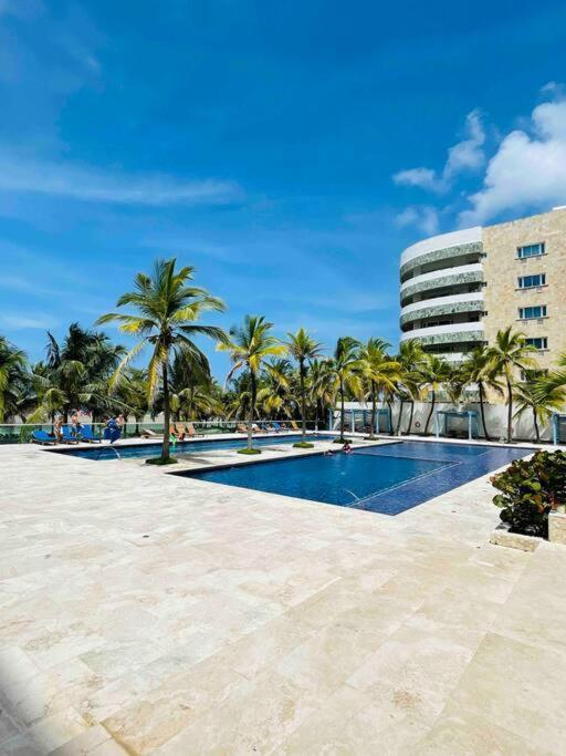 Espectacular Apto En Cartagena Con Salida Directa A La Playa Apartment Luaran gambar